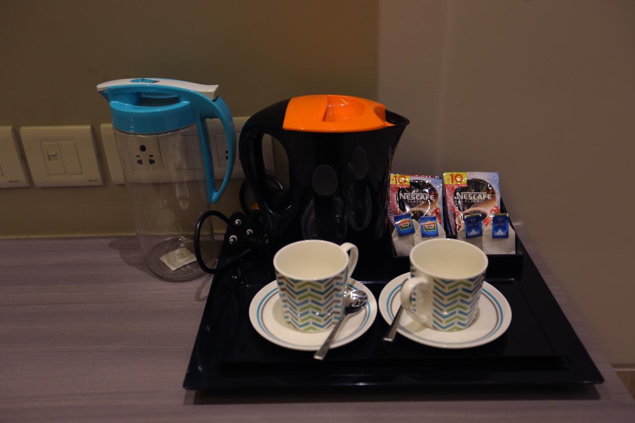 Lakeview Service Apartments Калькутта Экстерьер фото