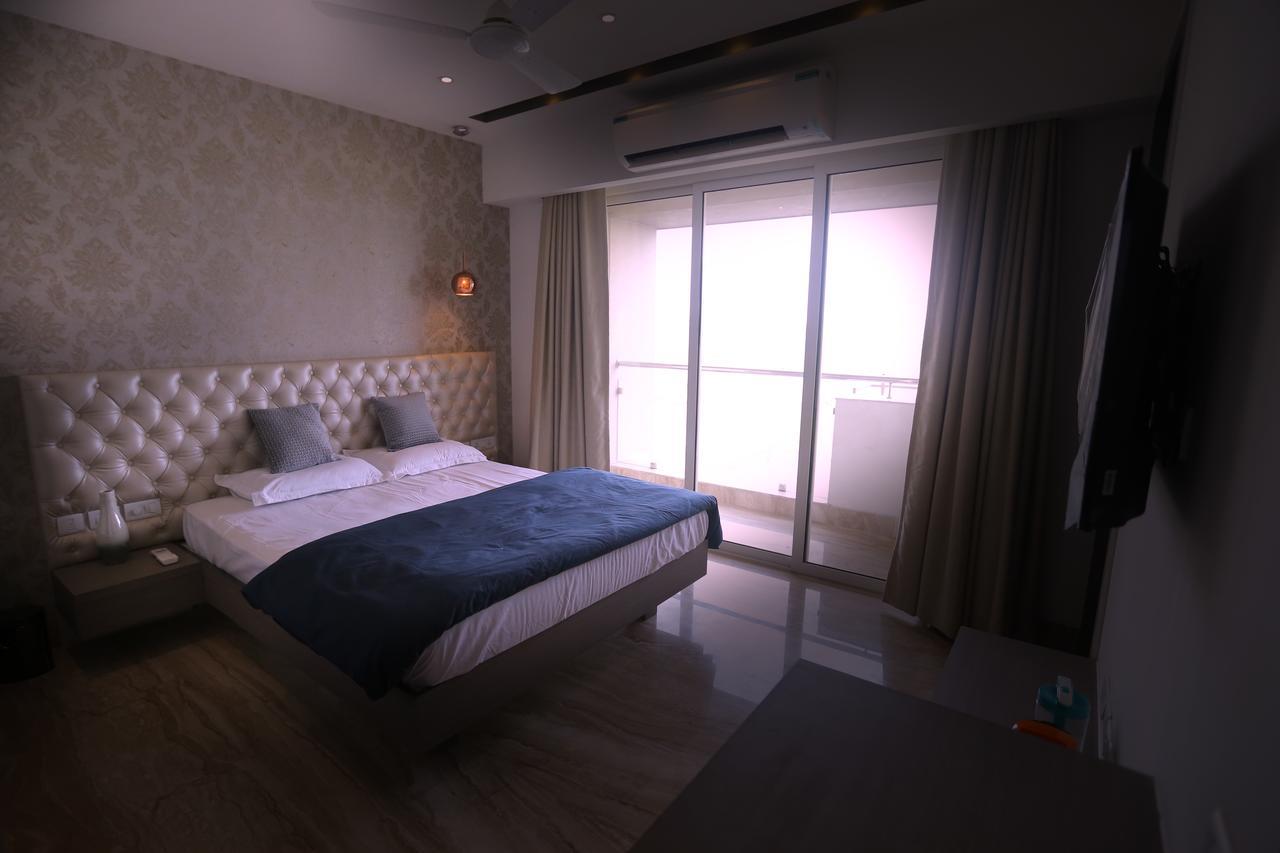 Lakeview Service Apartments Калькутта Экстерьер фото